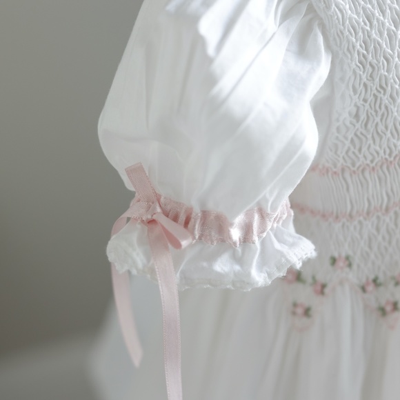 Strasburg Dress Smocked White with Pink Trim Size 3 Special Occassion Portrait - Picture 4 of 6